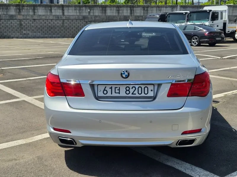 BMW 740 LI, снимка 6 - Автомобили и джипове - 55205437