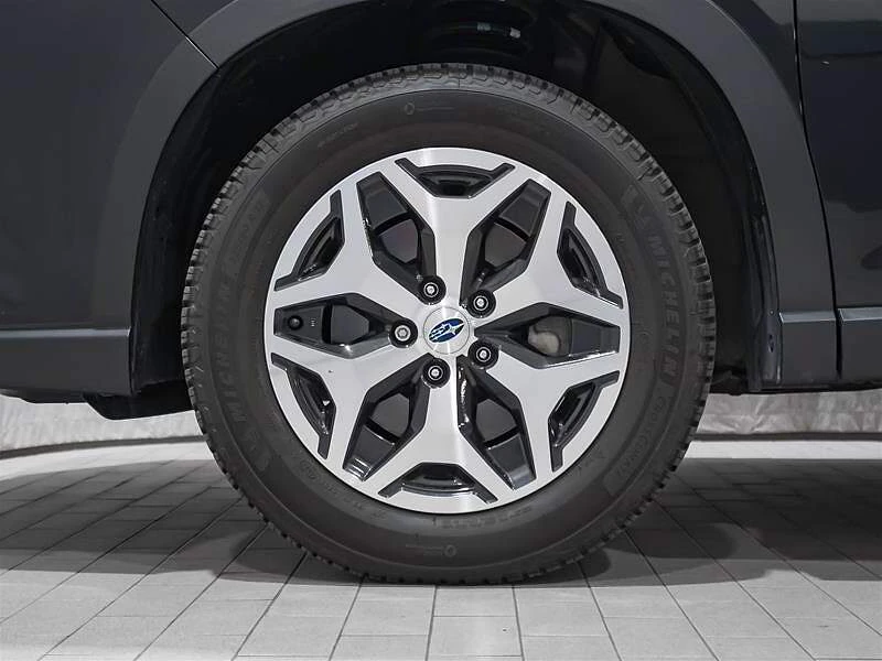Subaru Forester 2022 Subaru Forester Touring , снимка 6 - Автомобили и джипове - 55385441