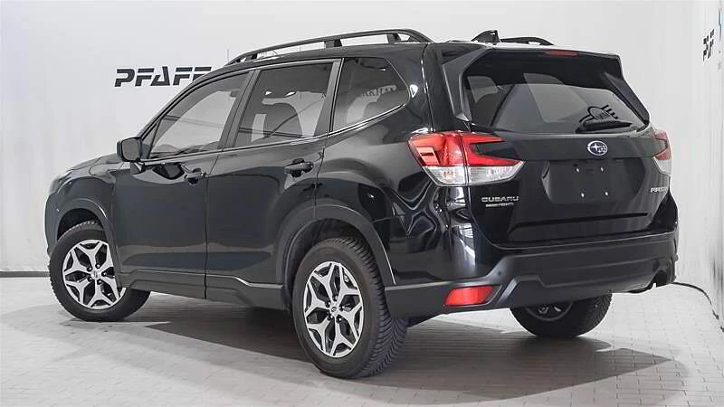 Subaru Forester 2022 Subaru Forester Touring , снимка 4 - Автомобили и джипове - 55385441