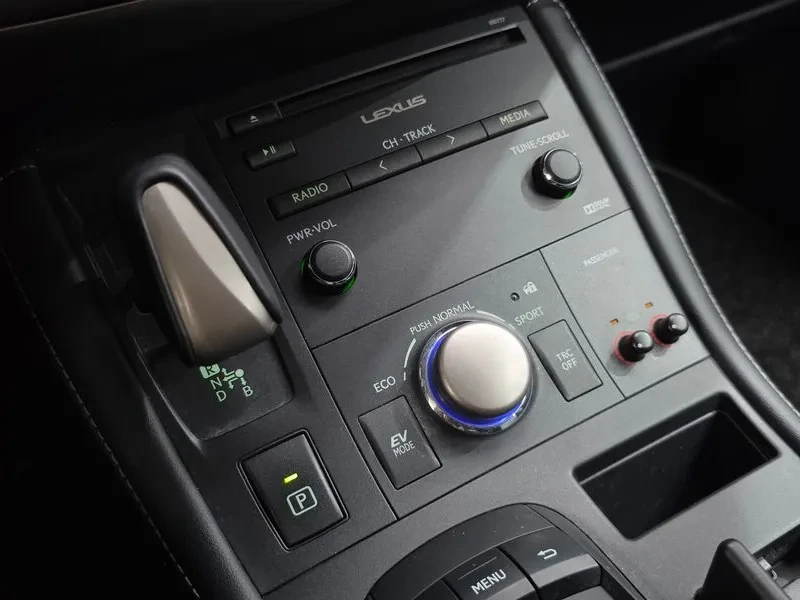 Lexus CT 200h 1.8 Supreme Zwa10 | Mobile.bg � ����������� 9