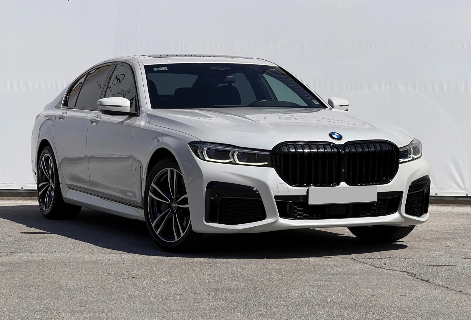 BMW 740 d xDrive - изображение 3