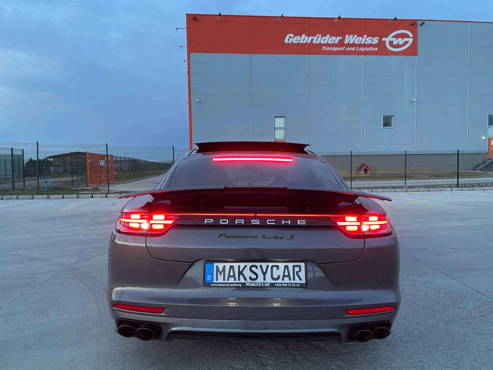 Porsche Panamera Turbo S E-Hybrid  - изображение 6