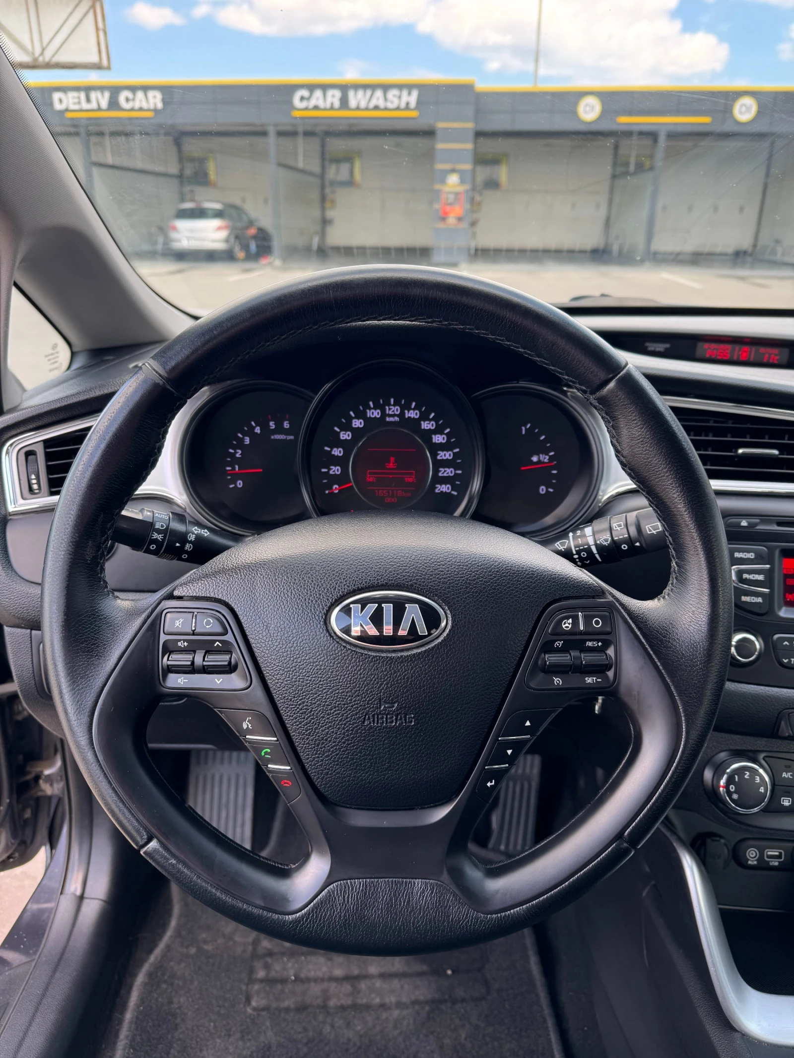 Kia Ceed 1.6 CRDI Пълна Сервизна История - изображение 10