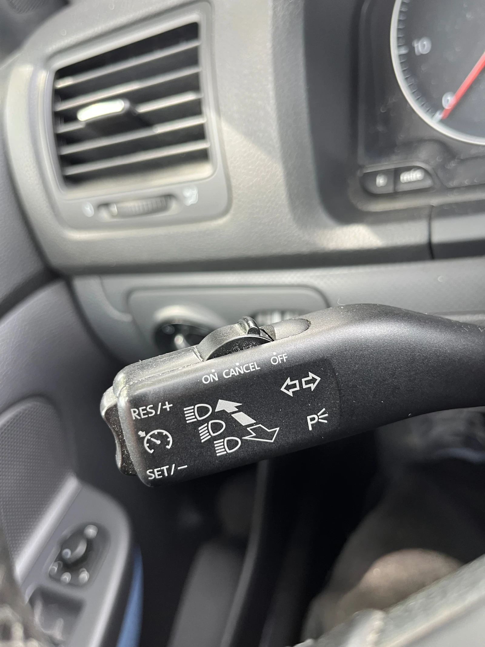 VW Golf 1.9TDI - изображение 9