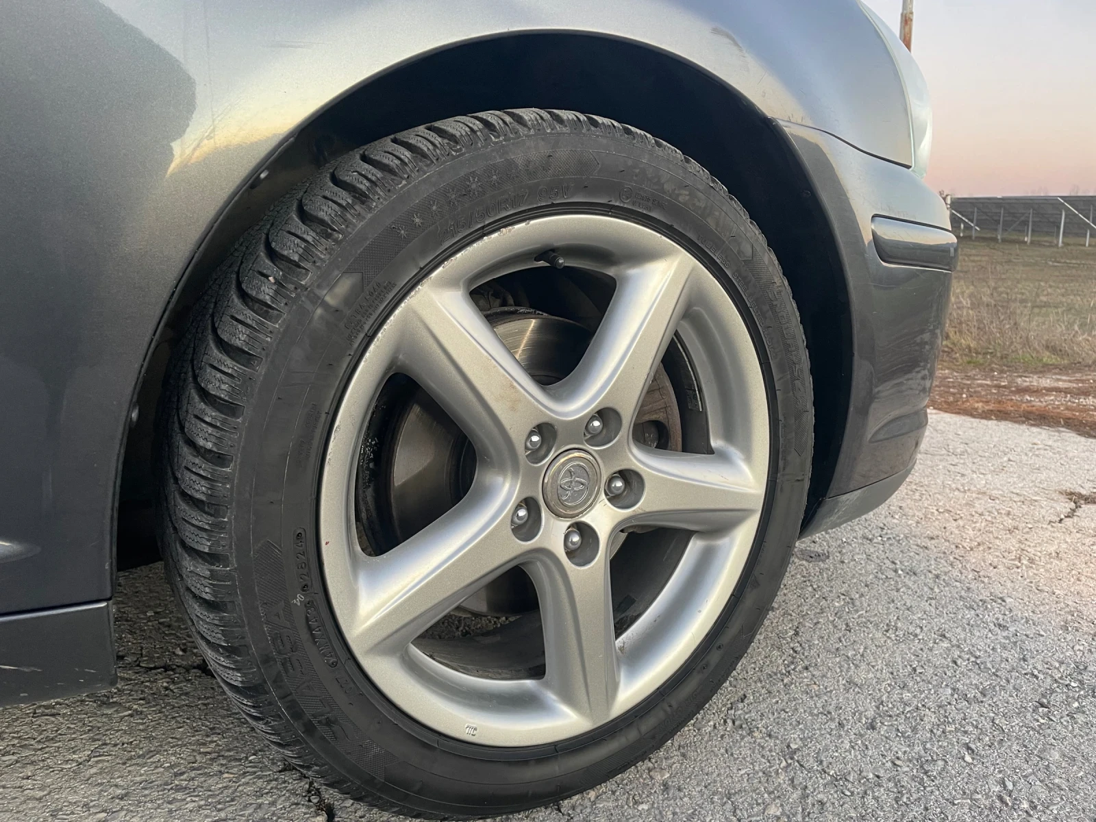 Toyota Avensis T25 - изображение 7