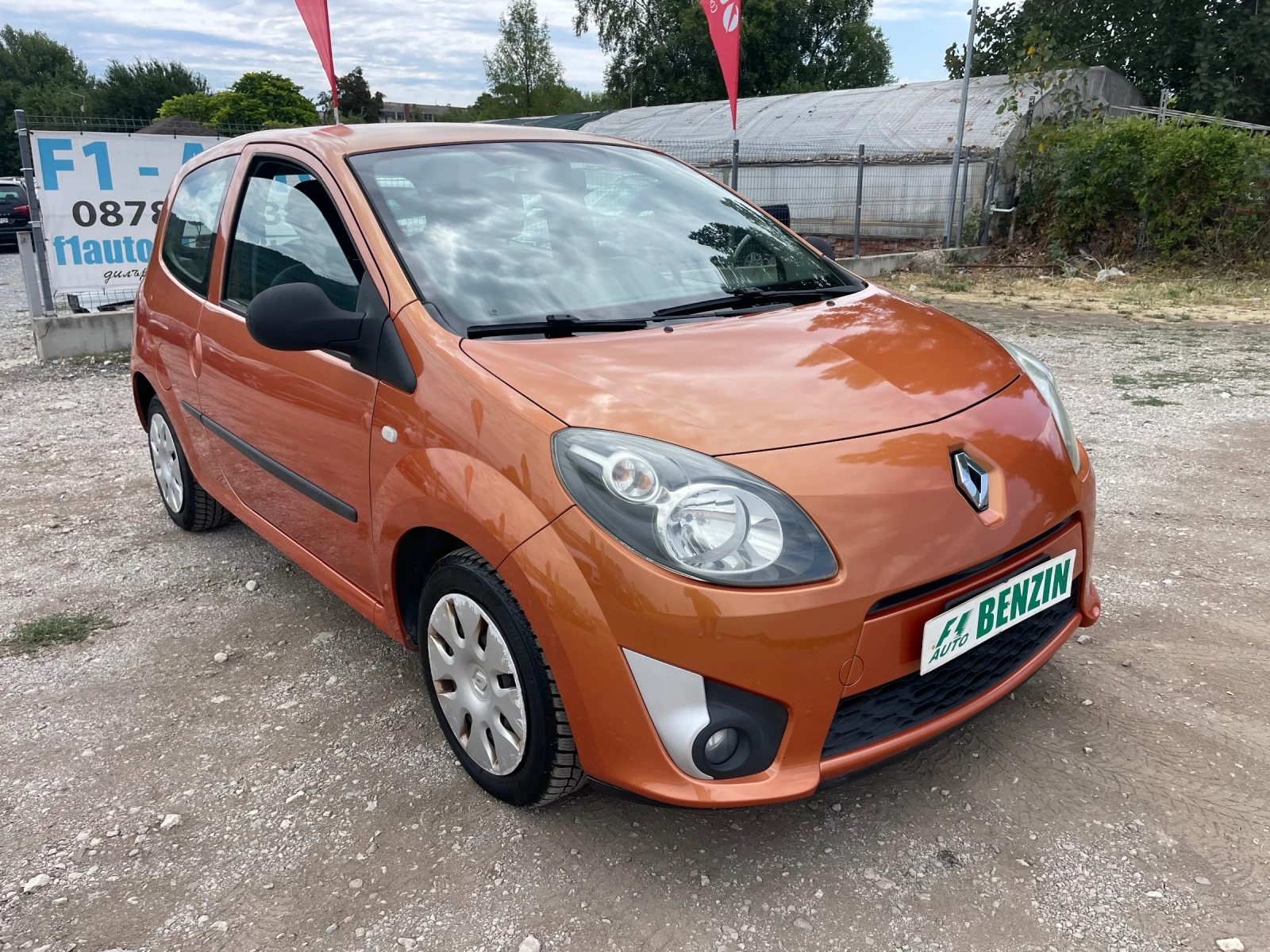 Renault Twingo 1.2i-58-ITALIA - изображение 3