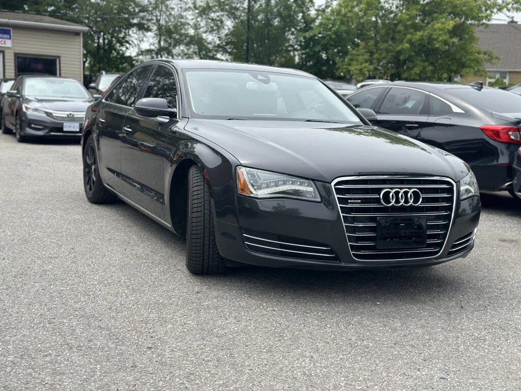 Audi A8 * АВТО КРЕДИТ* ЦЕНА ДО БГ * СЕРВИЗНА ИСТОРИЯ *  - изображение 3