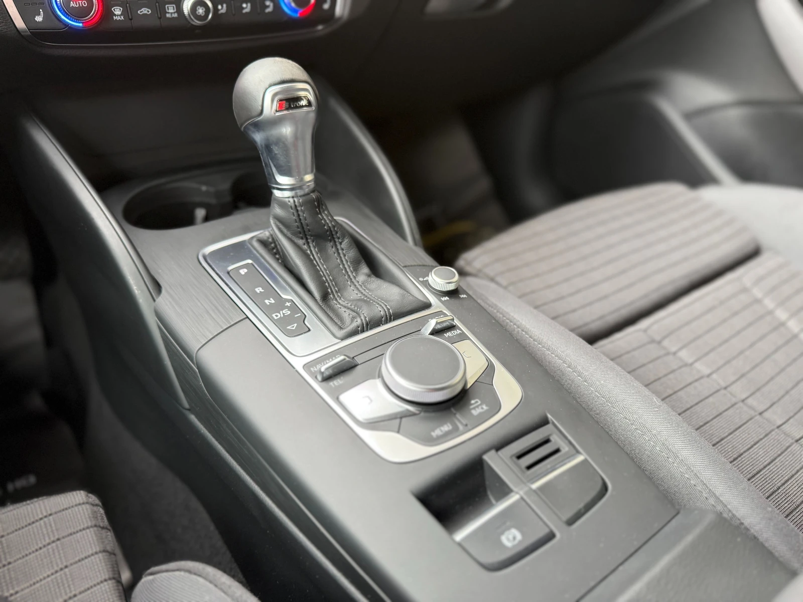 Audi A3 6 ������ ��������/S Line 1.4i 150�.�. ������� | Mobile.bg � ����������� 14