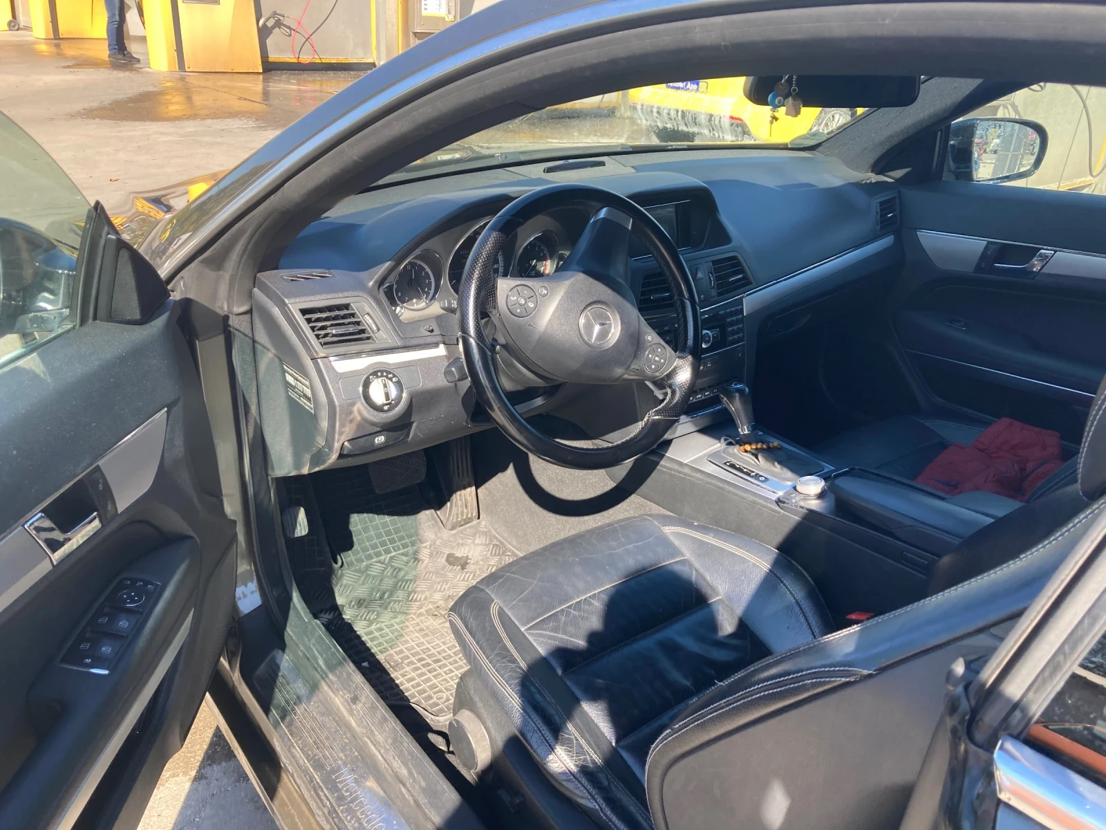 Mercedes-Benz E 350 Coupe - изображение 7