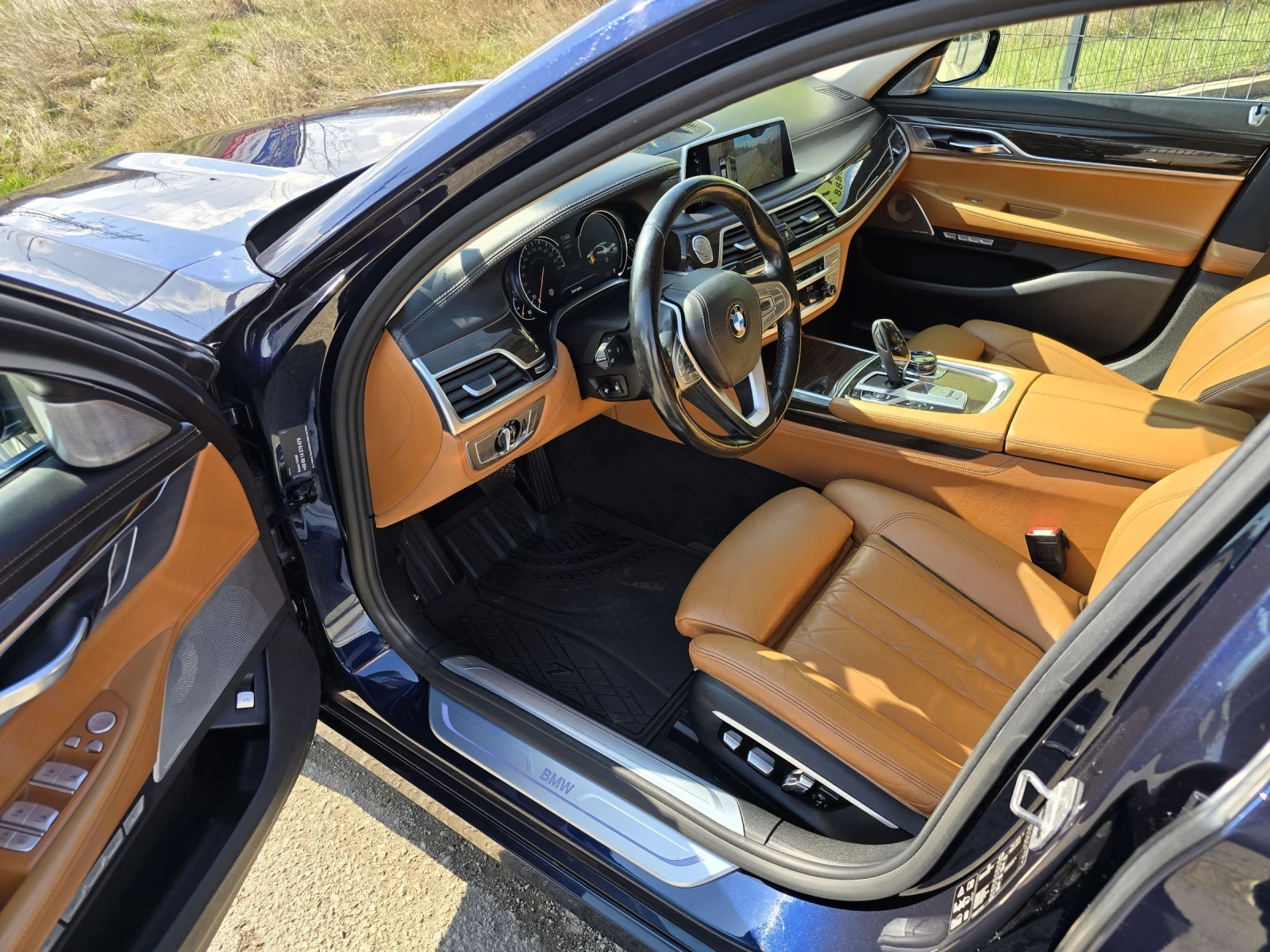 BMW 740 XDR/LASER/B&W/, снимка 7 - Автомобили и джипове - 53971763