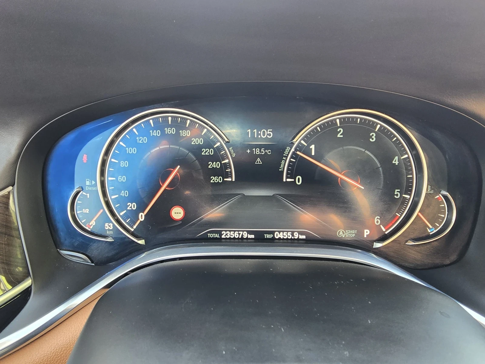 BMW 740 XDR/LASER/B&W/, снимка 16 - Автомобили и джипове - 53971763