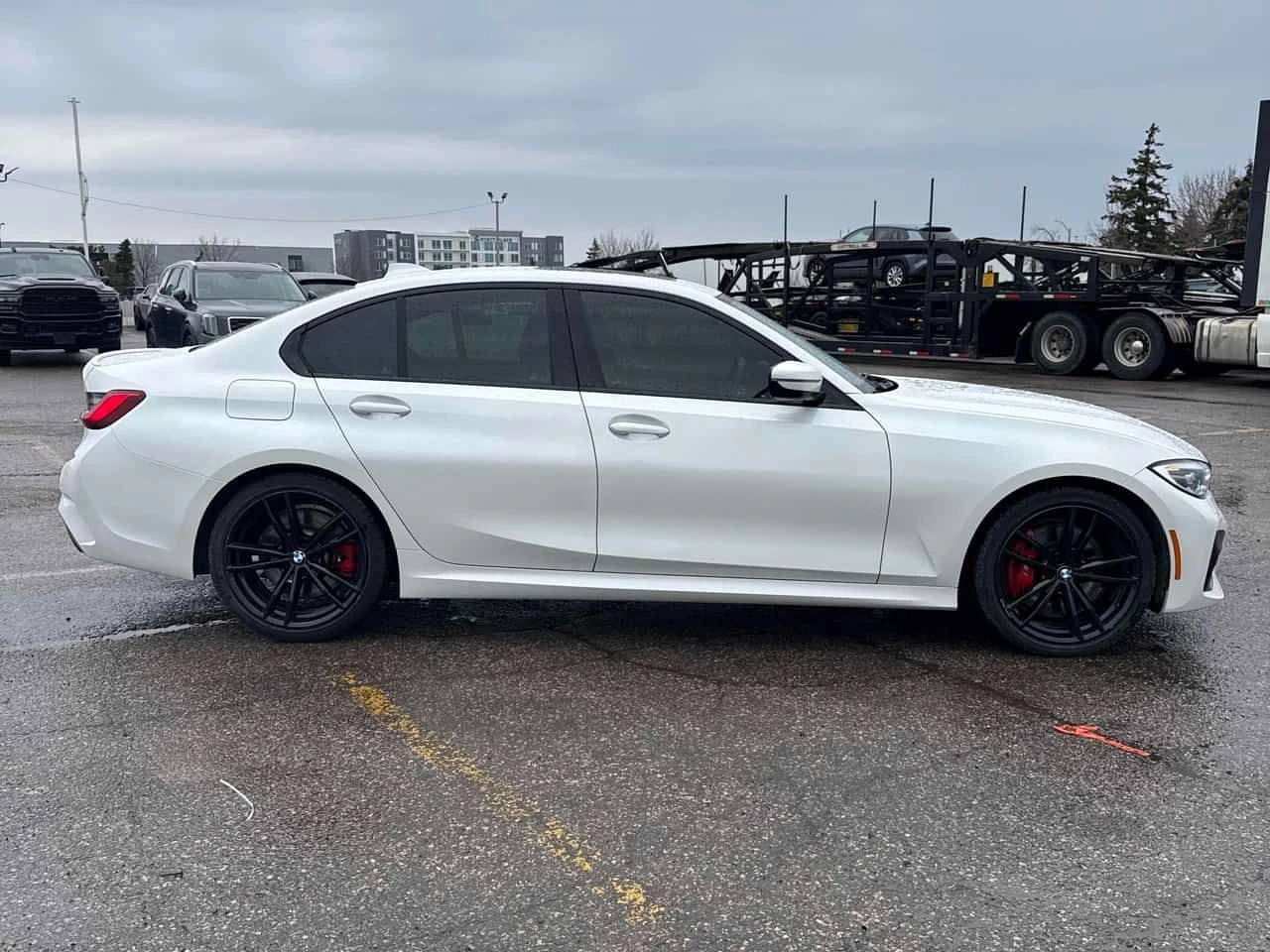 BMW 330 330i xDrive  CARFAX, снимка 3 - Автомобили и джипове - 54005957