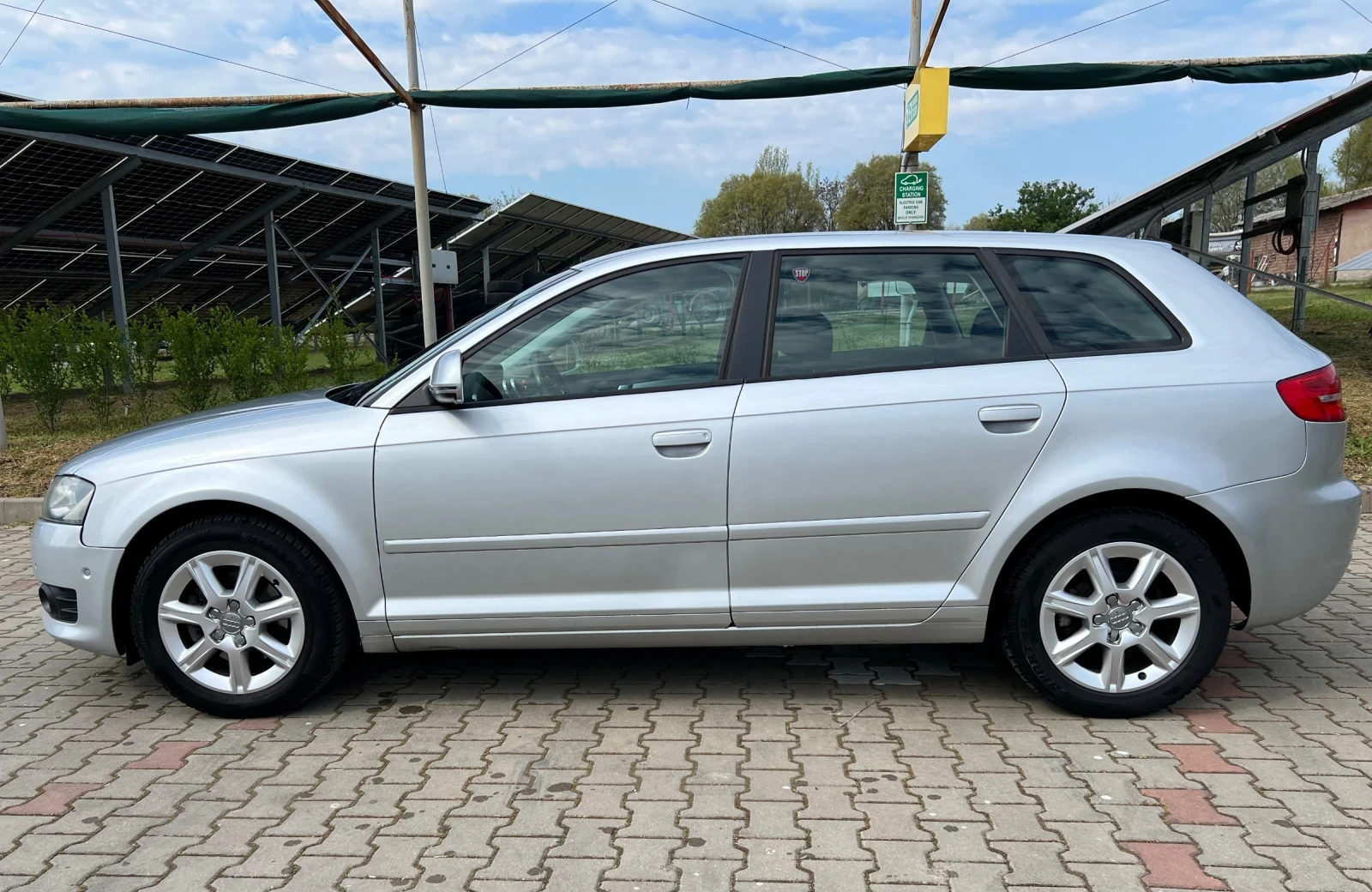 Audi A3 1.4T, снимка 3 - Автомобили и джипове - 54243503