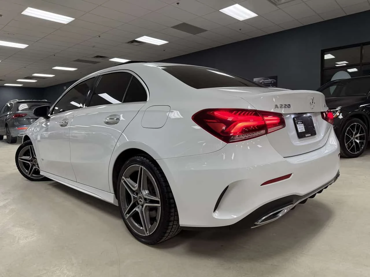 Mercedes-Benz A 220 CARFAX | Mobile.bg � ����������� 12