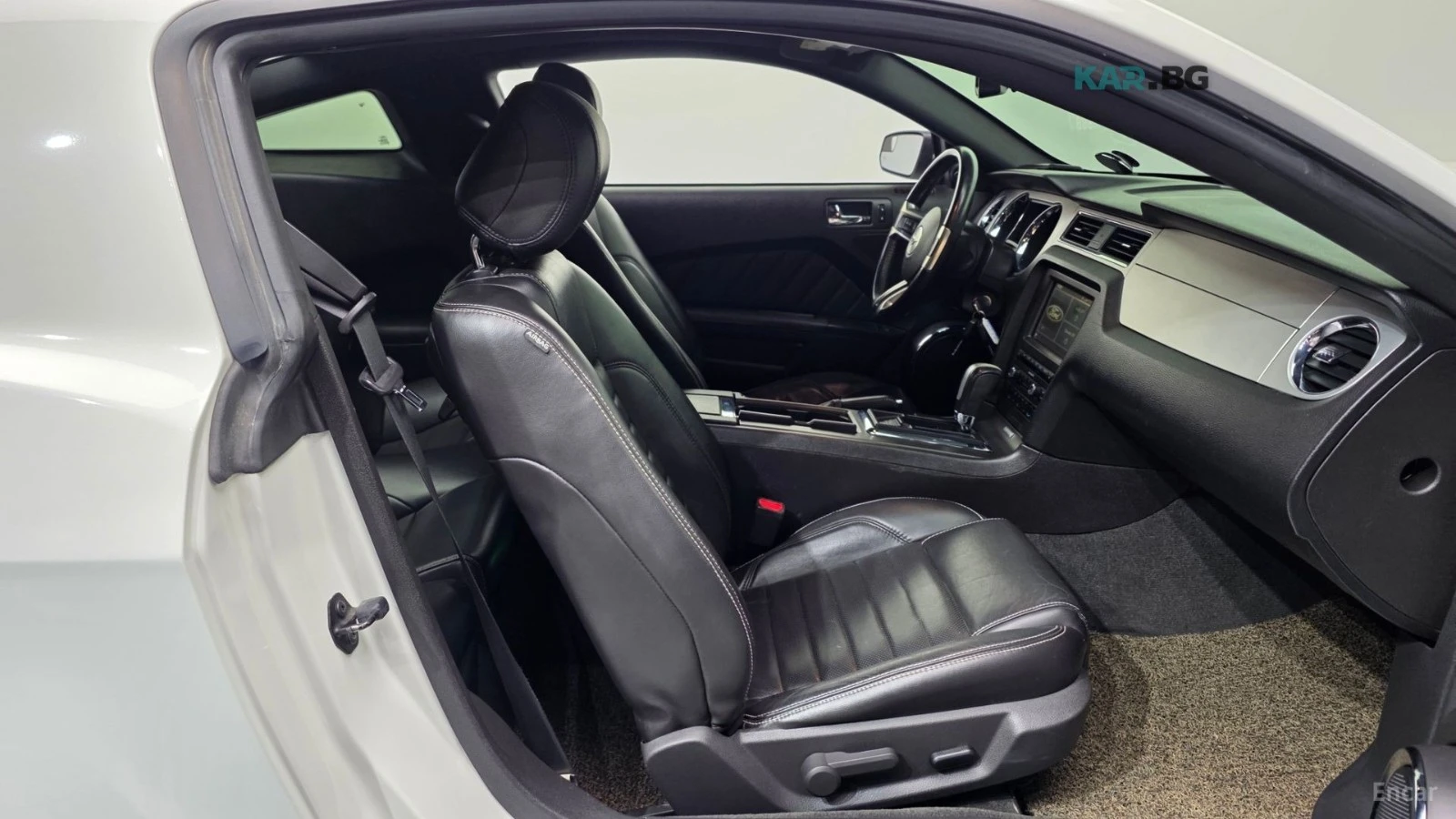 Ford Mustang 3.7 / * ПАНОРАМЕН ТАВАН* / ПОДГРЕВИ , снимка 11 - Автомобили и джипове - 54885238