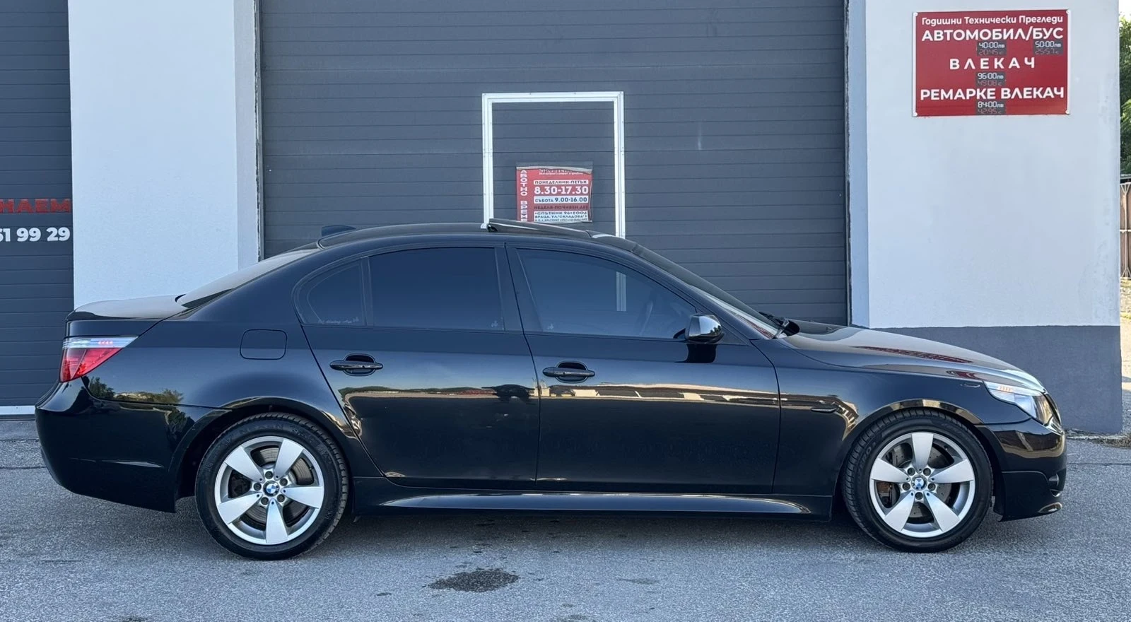 BMW 535 3.5D 272кс * М-пакет* * HUD* * Навигация* , снимка 8 - Автомобили и джипове - 55057557