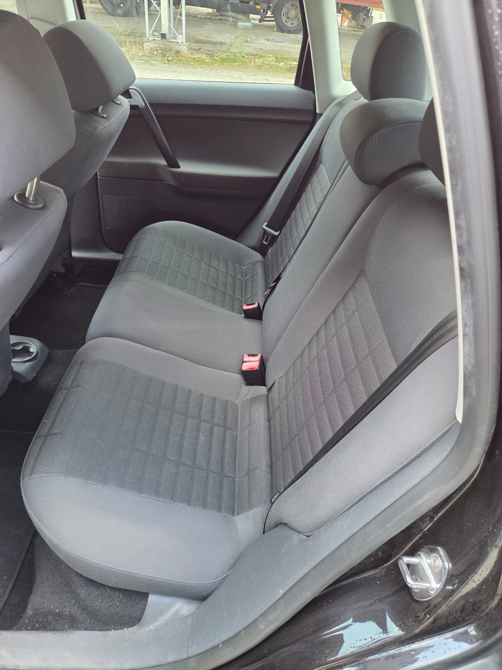 VW Polo 1.9 TDI 9N3, снимка 8 - Автомобили и джипове - 55063616