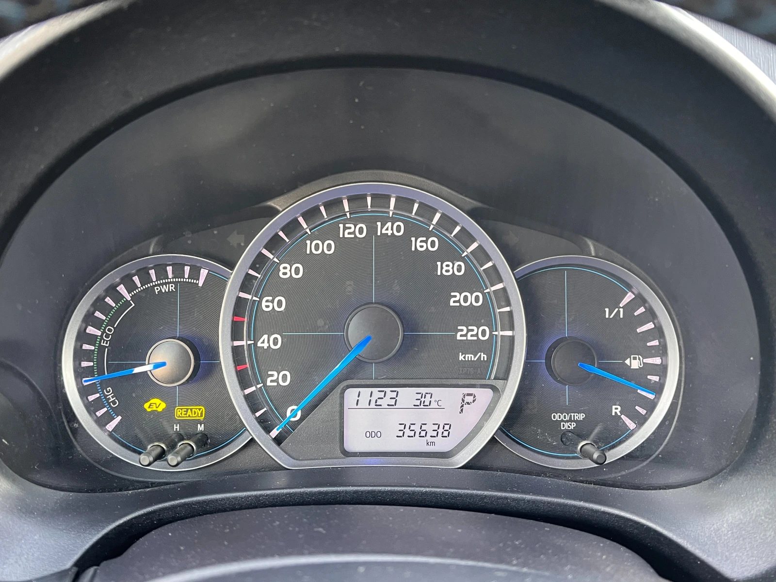 Toyota Yaris 35000km 35000km 35000km, снимка 15 - Автомобили и джипове - 55067738