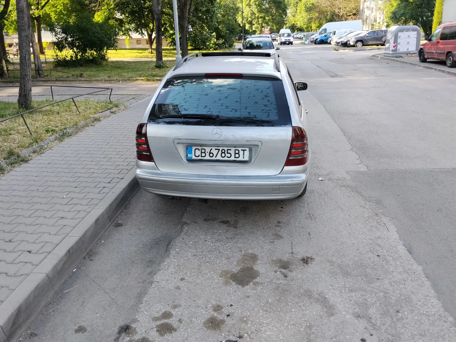 Mercedes-Benz 220, снимка 8 - Автомобили и джипове - 55180598
