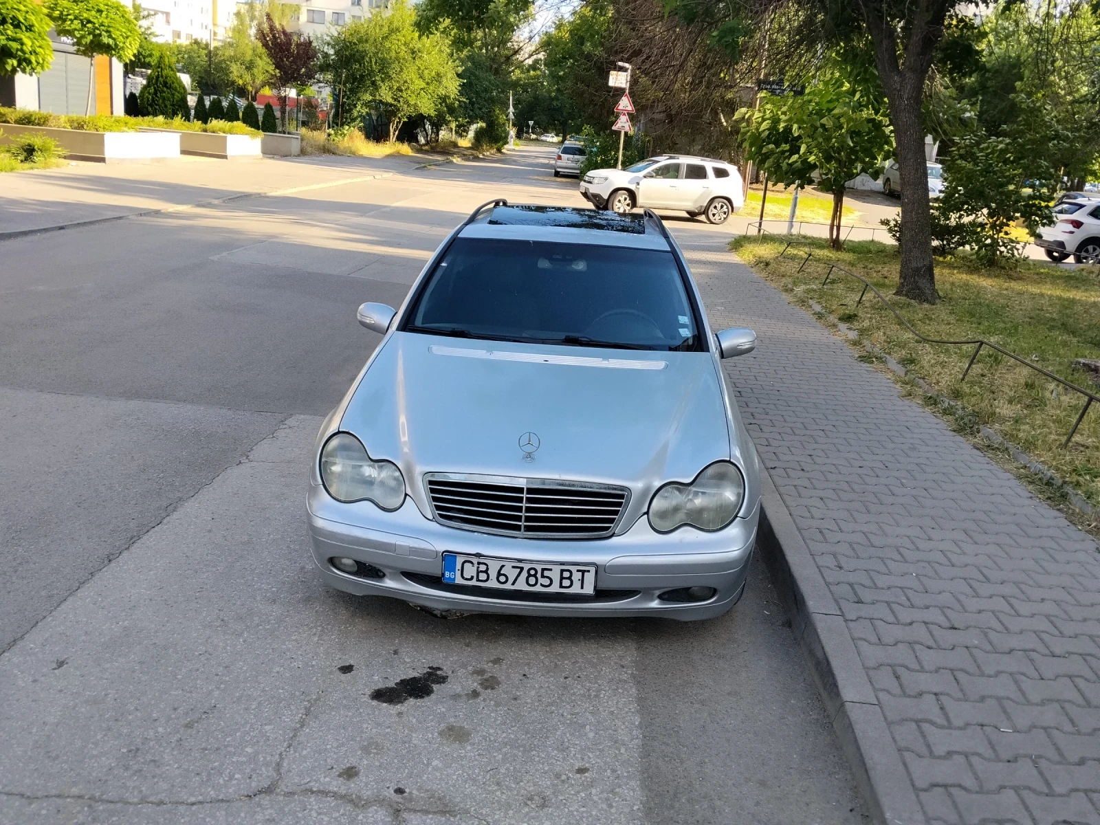 Mercedes-Benz 220, снимка 7 - Автомобили и джипове - 55180598