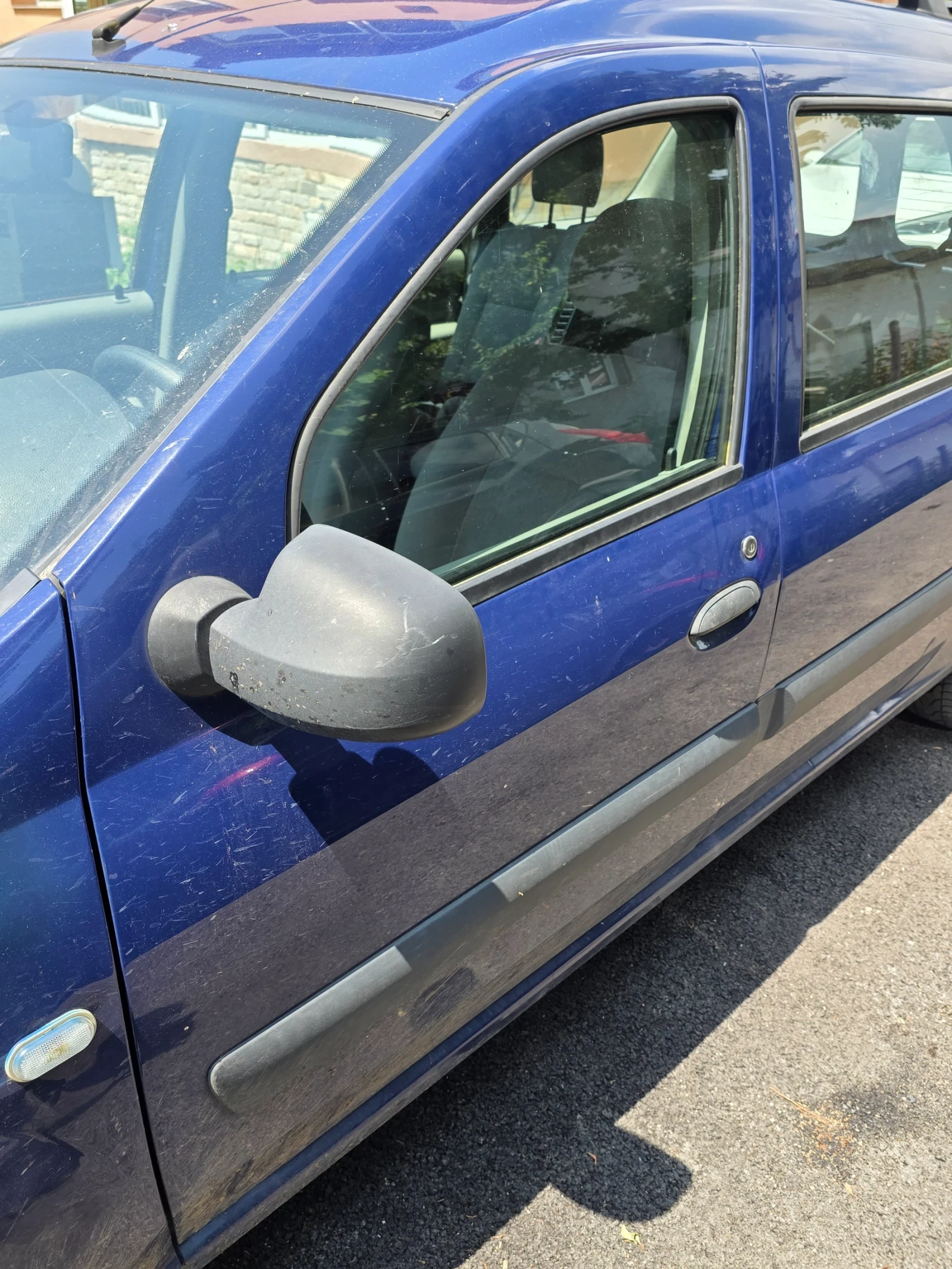 Dacia Logan, снимка 9 - Автомобили и джипове - 55331935