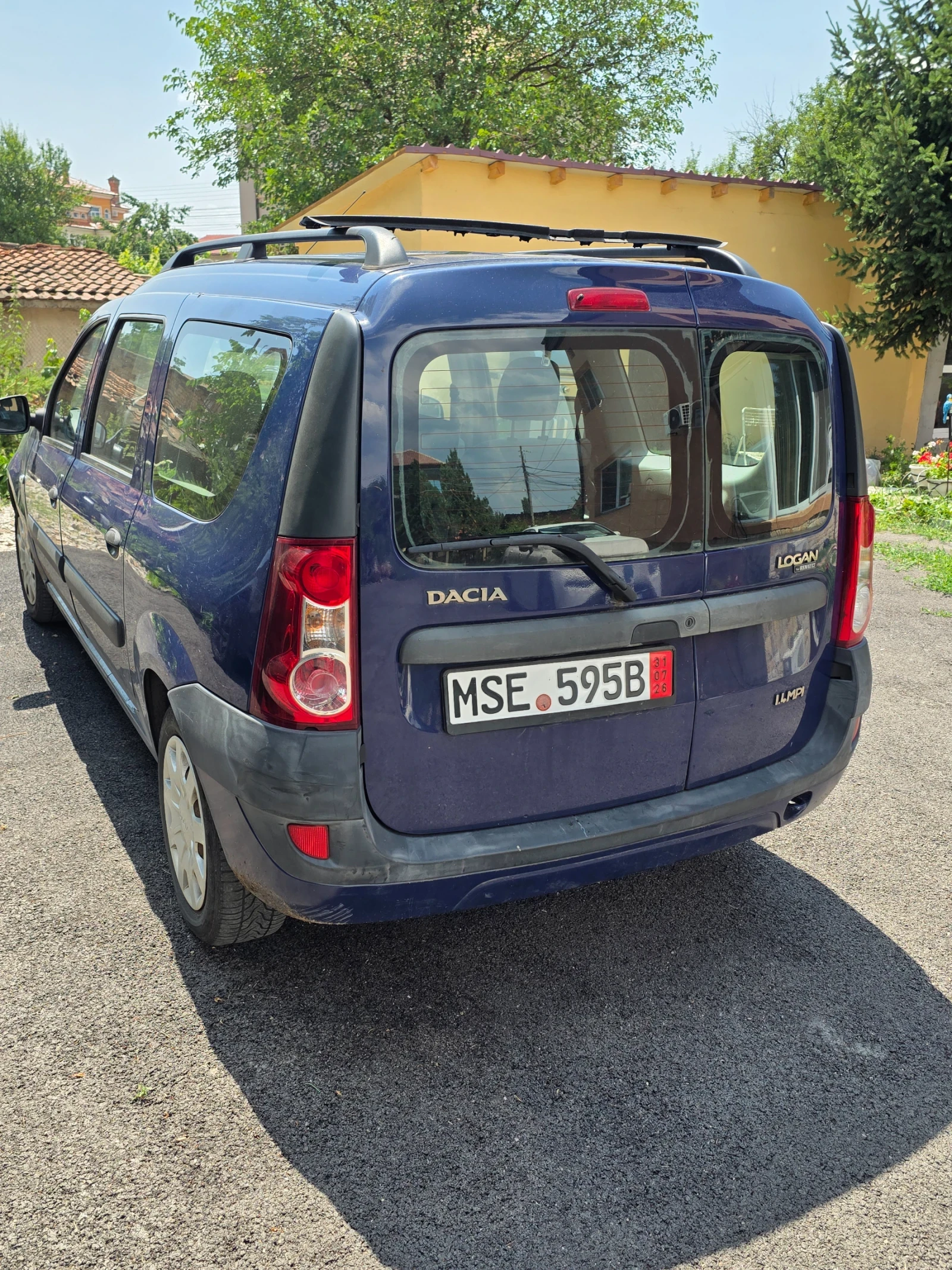 Dacia Logan, снимка 5 - Автомобили и джипове - 55331935