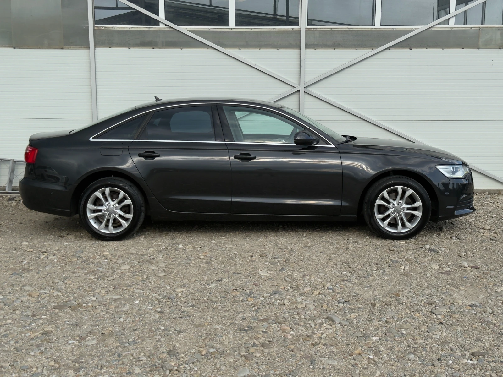 Audi A6 2.0 TDI �������/���������/Keyless/�������� ������ | Mobile.bg � ����������� 3