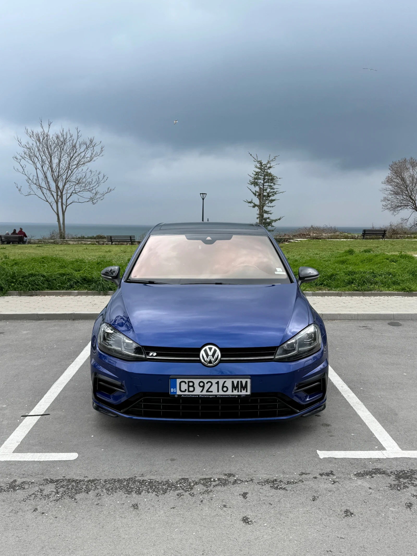 VW Golf 7.5 R, снимка 2 - Автомобили и джипове - 55618922