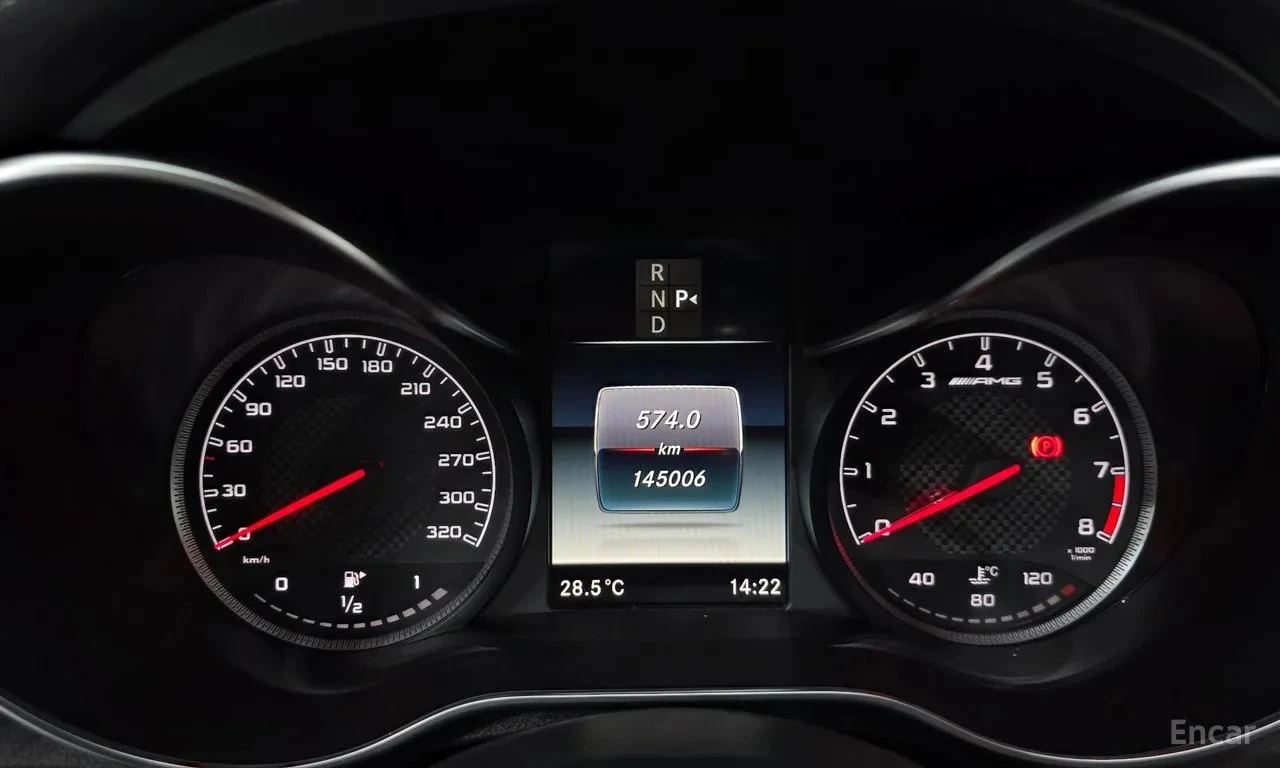 Mercedes-Benz C 63 AMG HEAD UP/BURMASTER/BUCKET/360 КАМ/ПОДГРЕВ, снимка 8 - Автомобили и джипове - 56002131