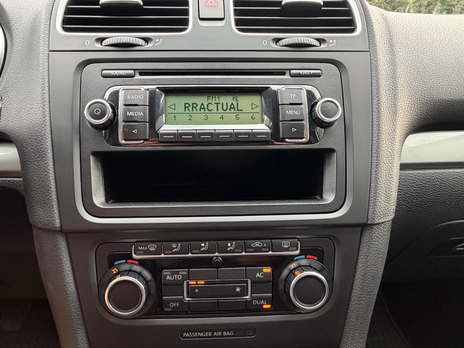 VW Golf 1.6BENZIN* 102ks* 118000km* EVRO5 | Mobile.bg � ����������� 11