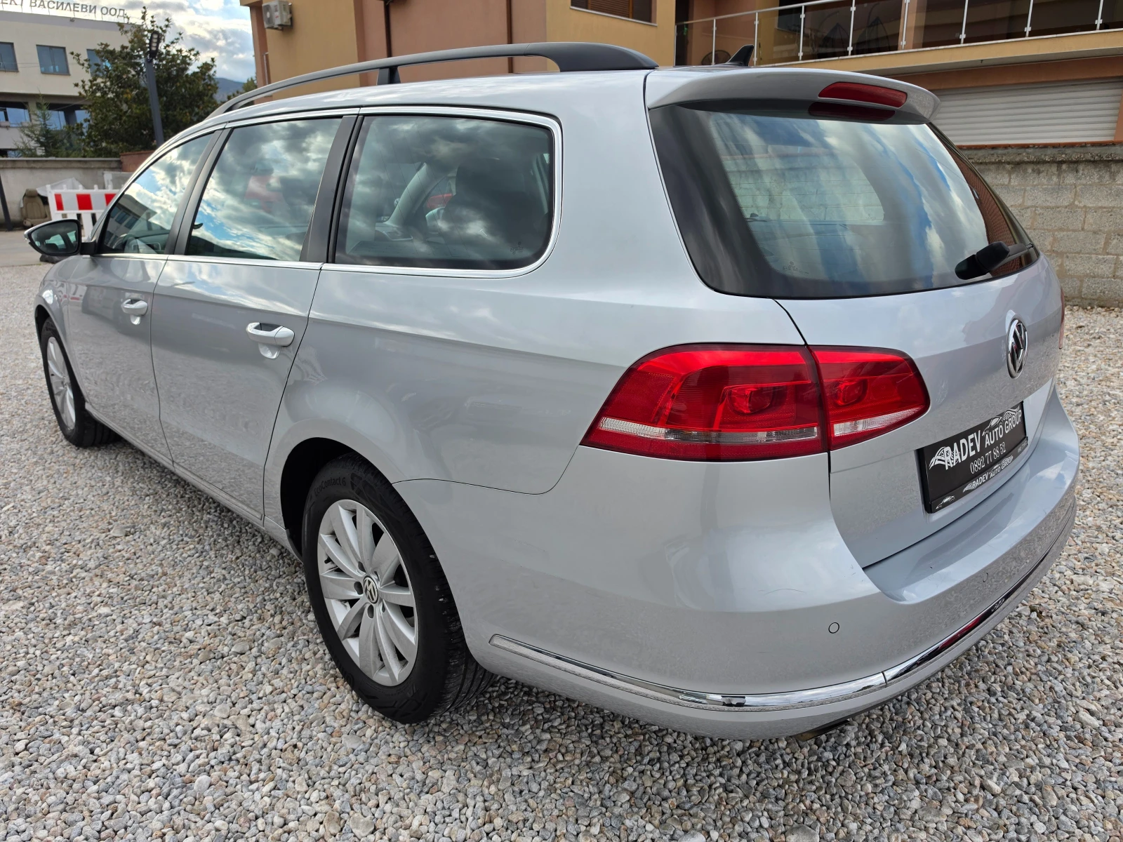 VW Passat 1.6TDI Blumotion /Navi/ | Mobile.bg � ����������� 2