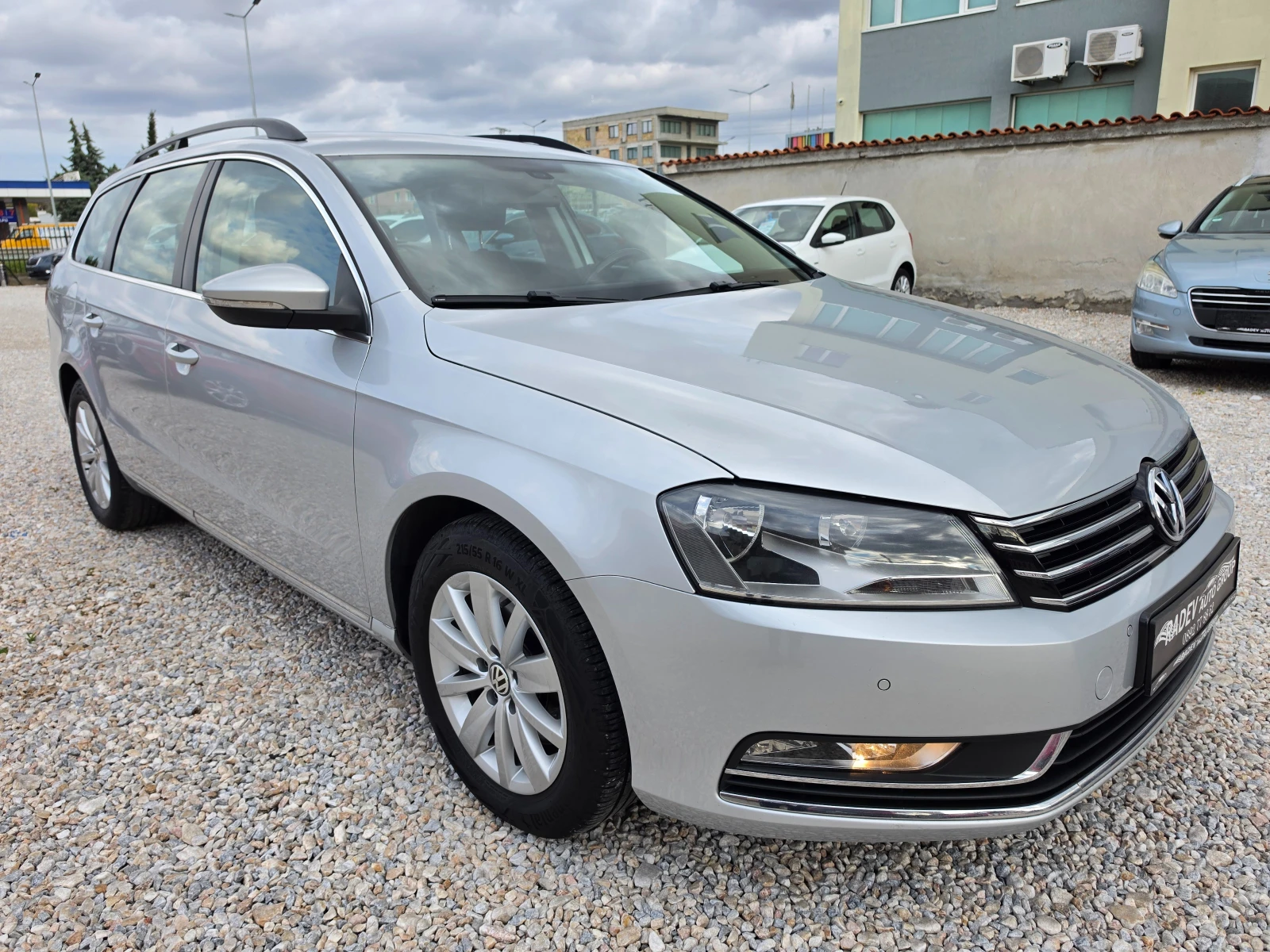 VW Passat 1.6TDI Blumotion /Navi/ | Mobile.bg � ����������� 5