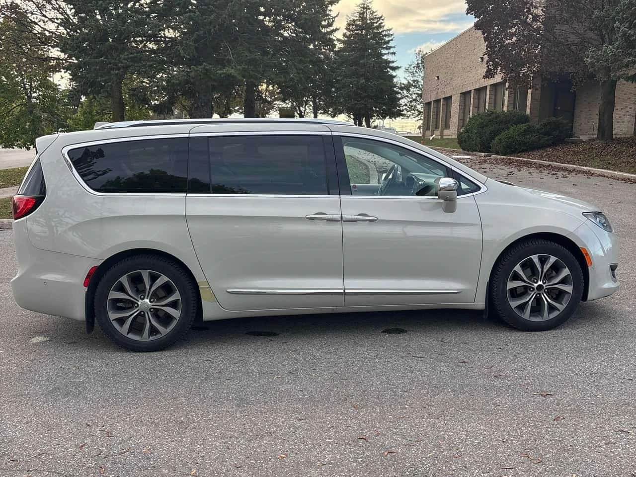 Chrysler Pacifica * Limited * ���������� ��� ������������ ������*  | Mobile.bg � ����������� 3