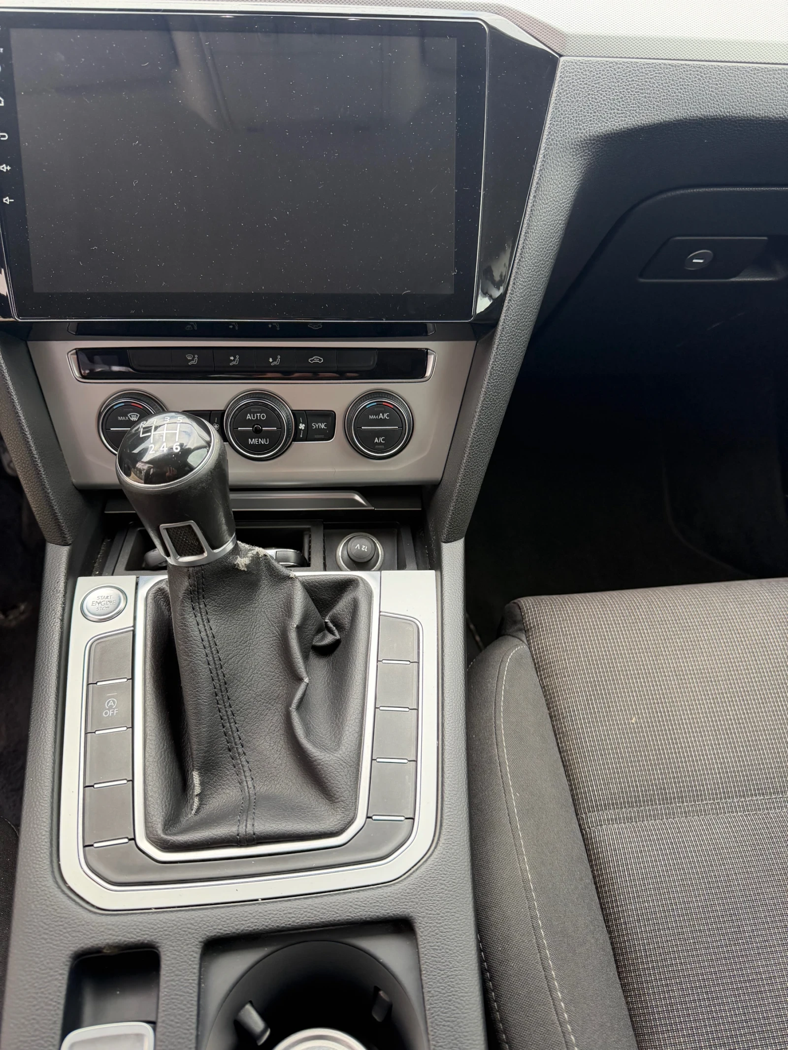 VW Passat, снимка 9 - Автомобили и джипове - 56678605