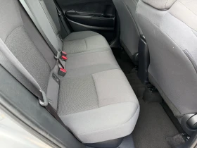 Toyota C-HR 1.8 HEV, снимка 13