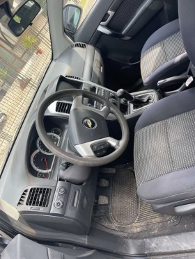 Chevrolet Captiva Ls, снимка 4