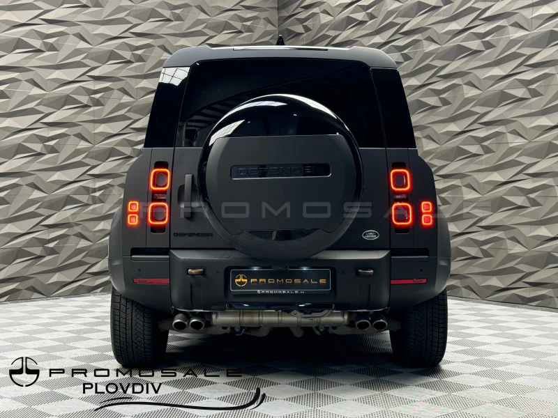 Land Rover Defender 5.0 V8 NOVITEC Matrix-LED 360* Vent* Pano* Lift, снимка 4 - Автомобили и джипове - 47433052