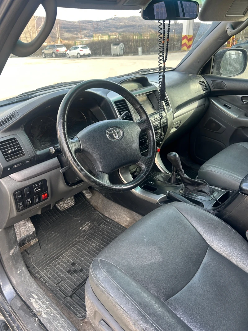 Toyota Land cruiser 120 D4D, снимка 9 - Автомобили и джипове - 48723178