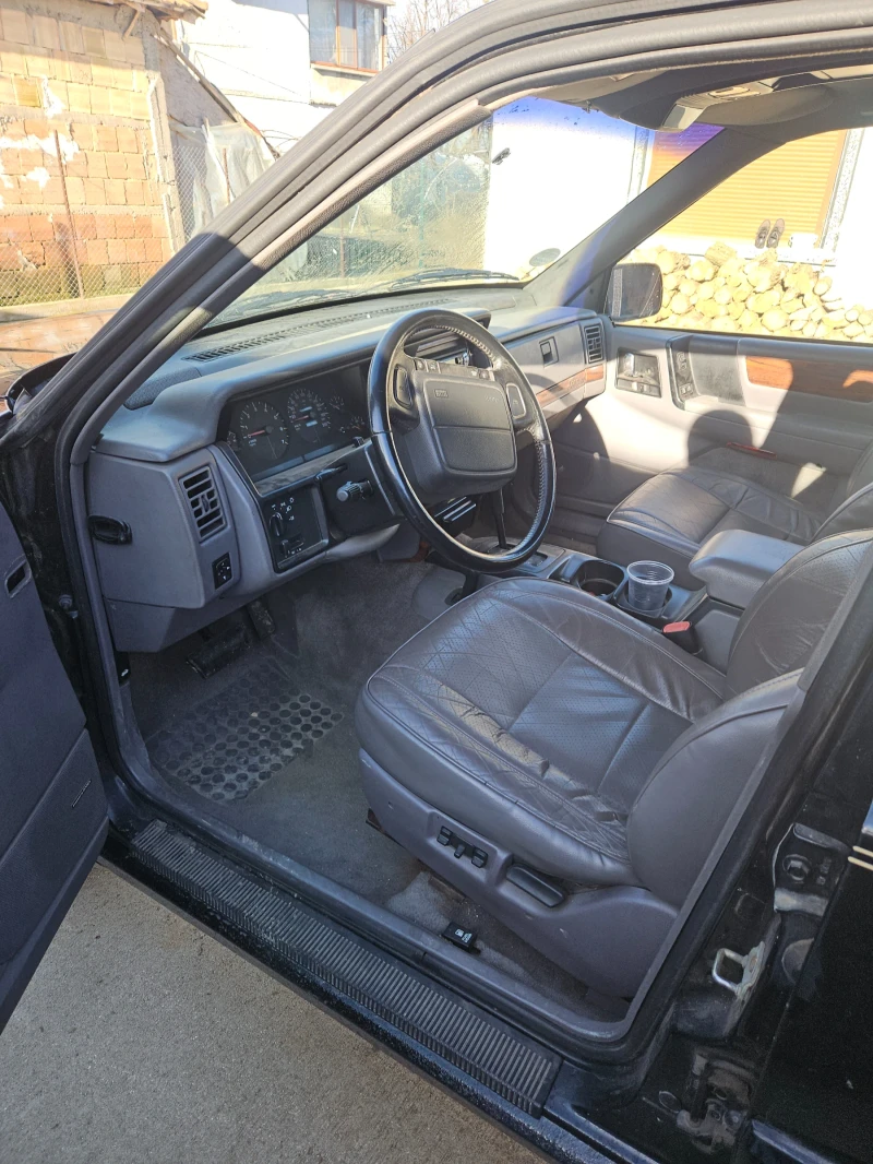 Jeep Cherokee, снимка 5 - Автомобили и джипове - 49291994