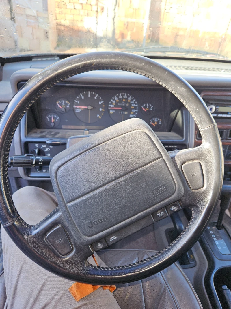 Jeep Cherokee, снимка 7 - Автомобили и джипове - 49291994