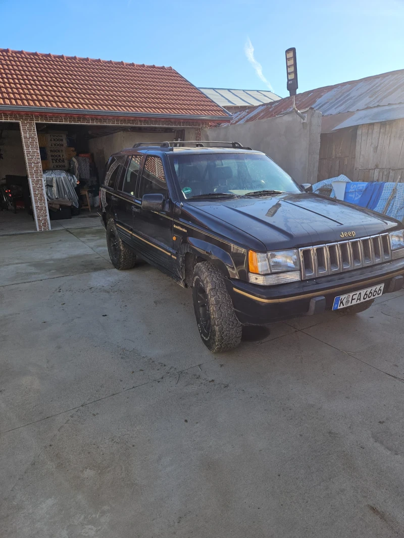 Jeep Cherokee, снимка 11 - Автомобили и джипове - 49291994