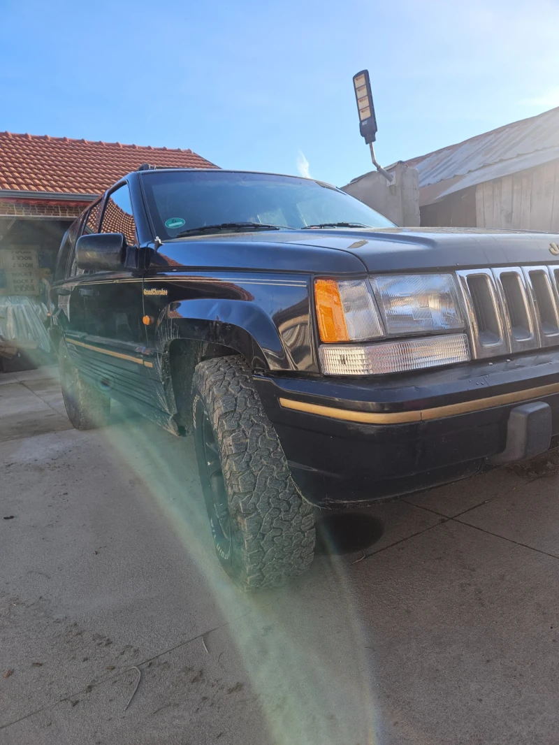 Jeep Cherokee, снимка 9 - Автомобили и джипове - 49291994