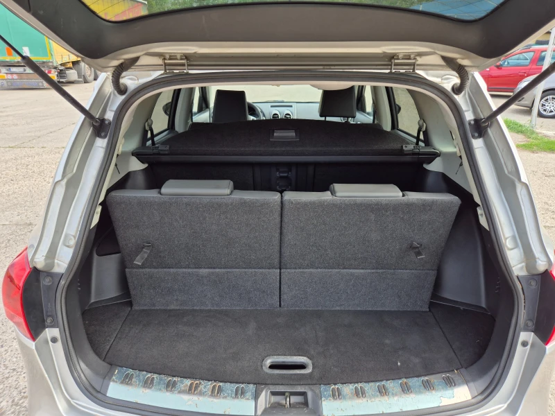 Nissan Qashqai 2.0dCI-Италия, снимка 10 - Автомобили и джипове - 50113243