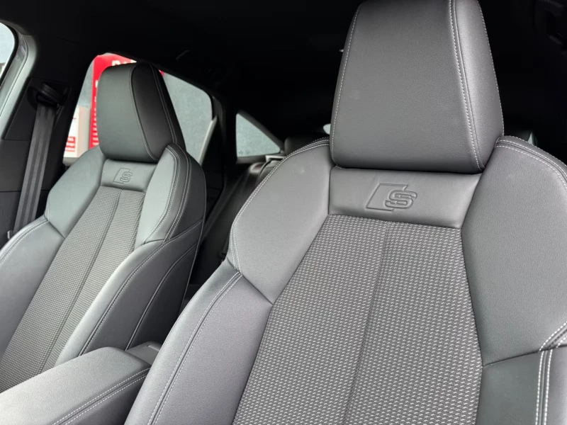 Audi Q4 35e-TRON/170HP/S-LINE/SPORTBACK/MATRIX/ACC/837f, снимка 7 - Автомобили и джипове - 52134263