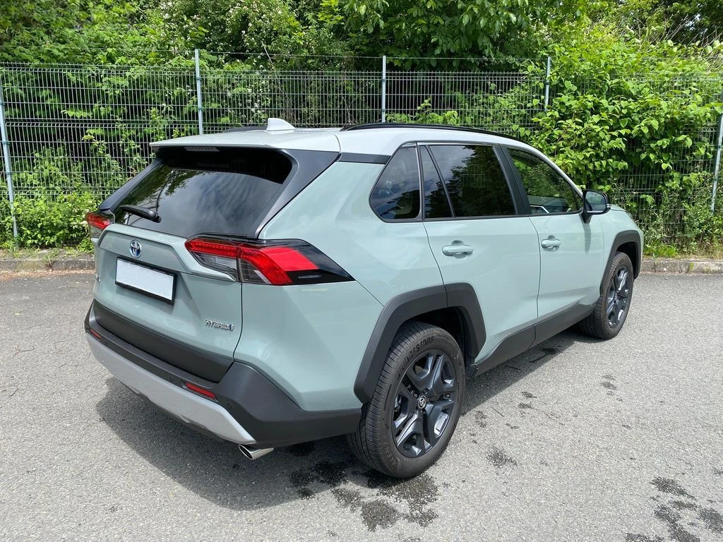 Toyota Rav4 2.5 HEV ADVENTURE  4x4 FULL TOP  НАЛИЧНА!!! - изображение 4
