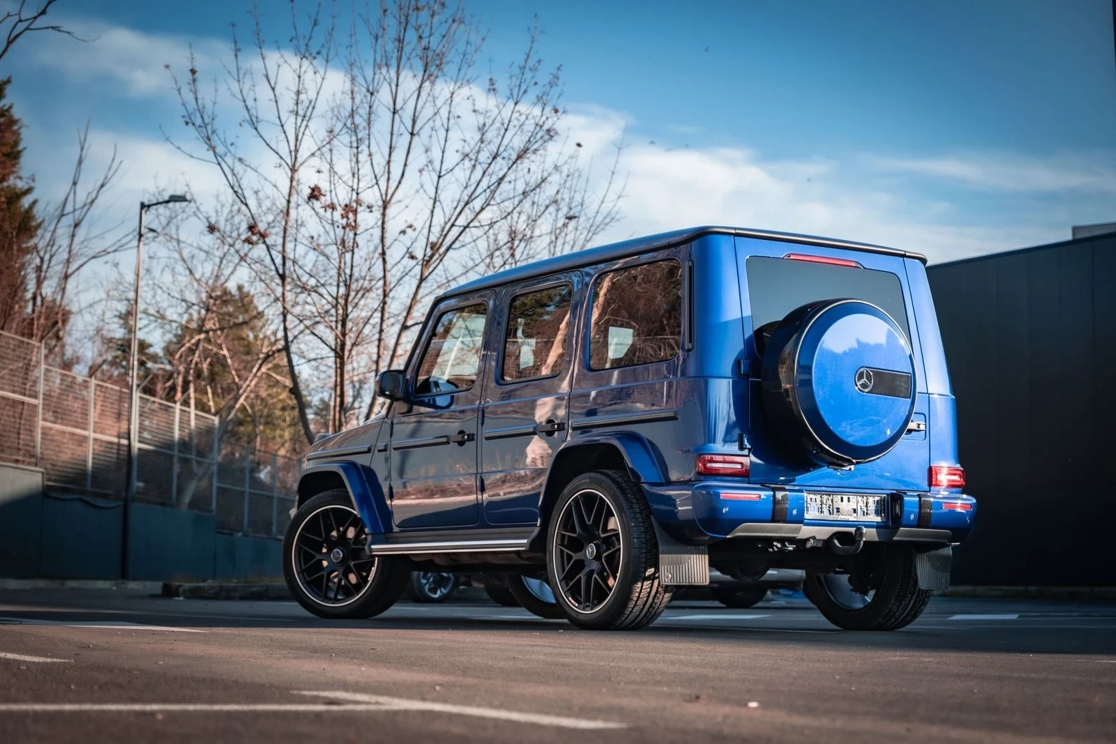 Mercedes-Benz G 500 AMG Line Designo Night - изображение 4
