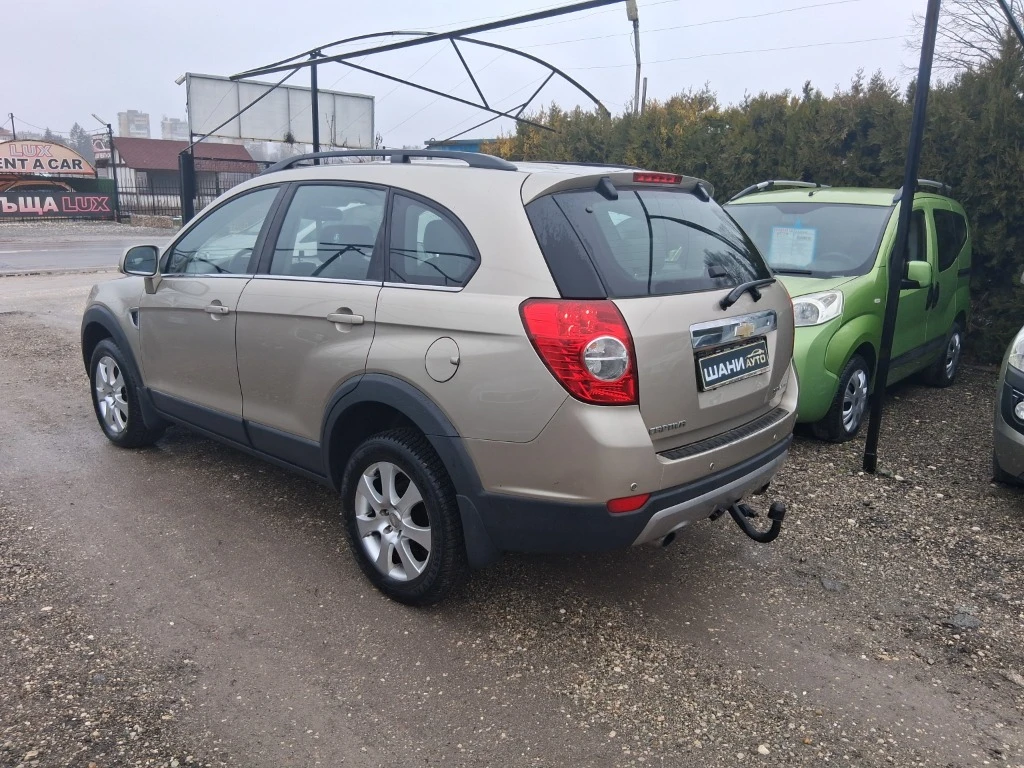 Chevrolet Captiva 4x4 АВТОМАТИК - 7 МЕСТЕН - изображение 4