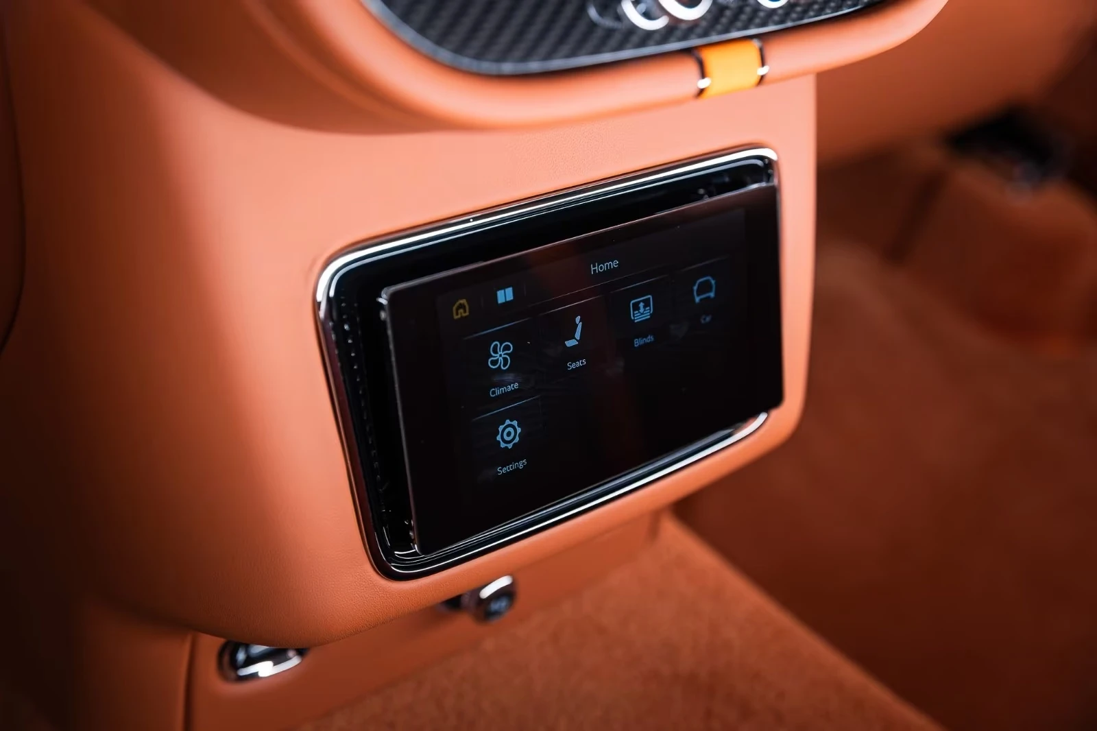 Bentley Bentayga SPEED KERAMIK B&O TV  PANORAMA , снимка 16 - Автомобили и джипове - 53879742