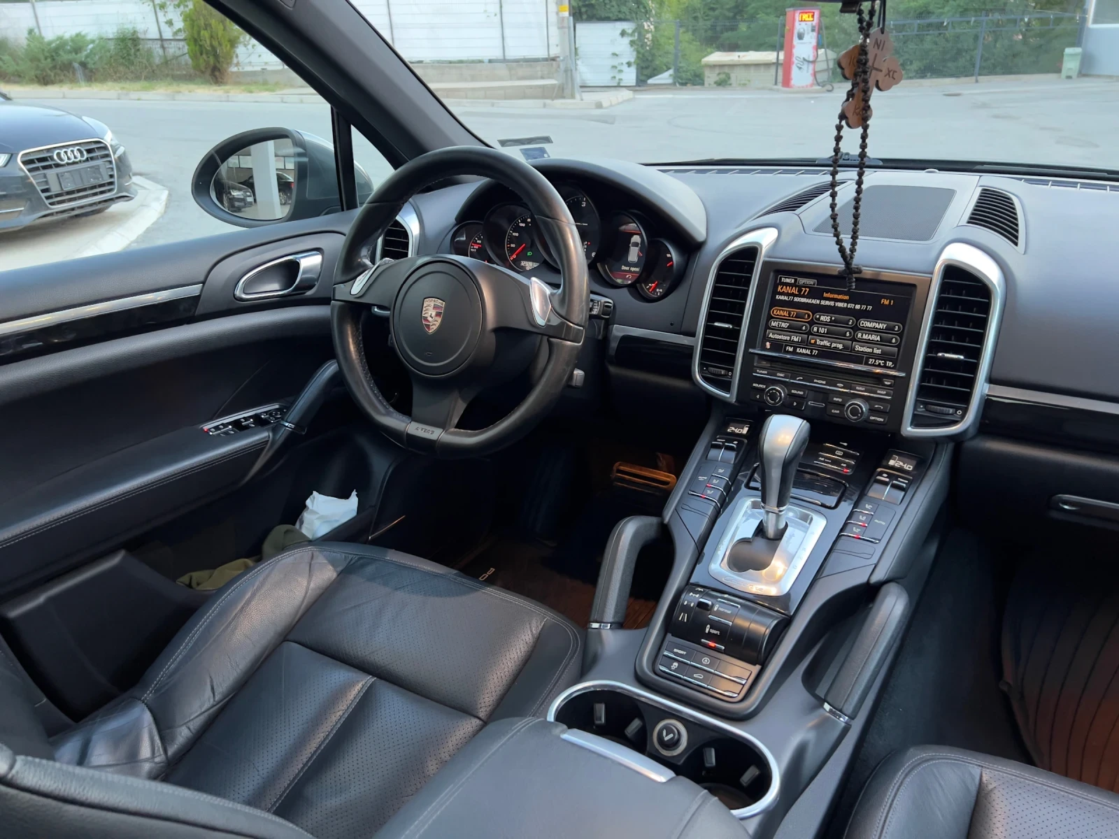 Porsche Cayenne, снимка 8 - Автомобили и джипове - 53978768
