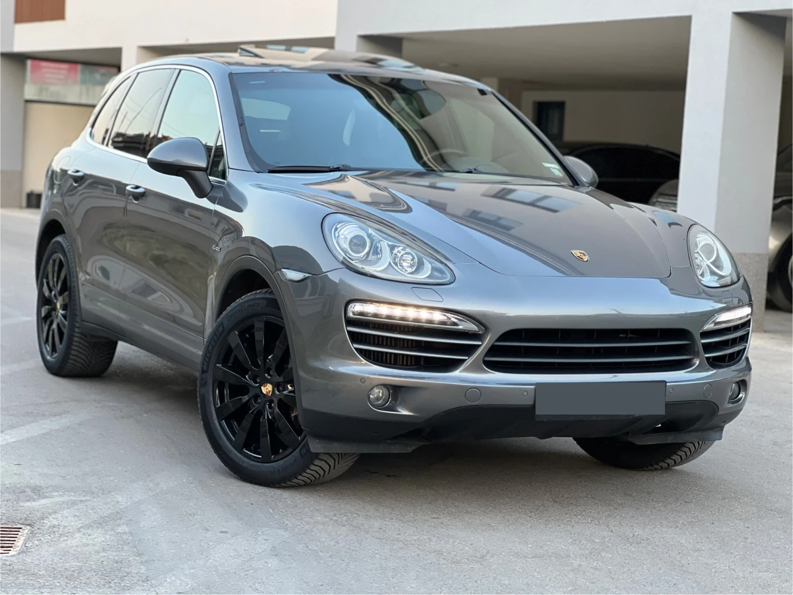 Porsche Cayenne, снимка 3 - Автомобили и джипове - 53978768